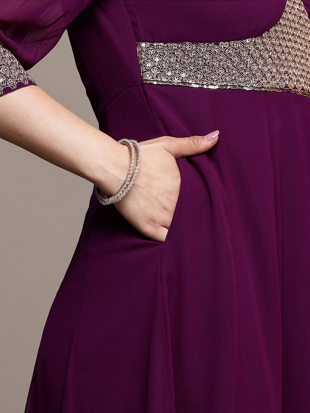 House of Pataudi Embellished A-Line Jashn Midi Party Dress