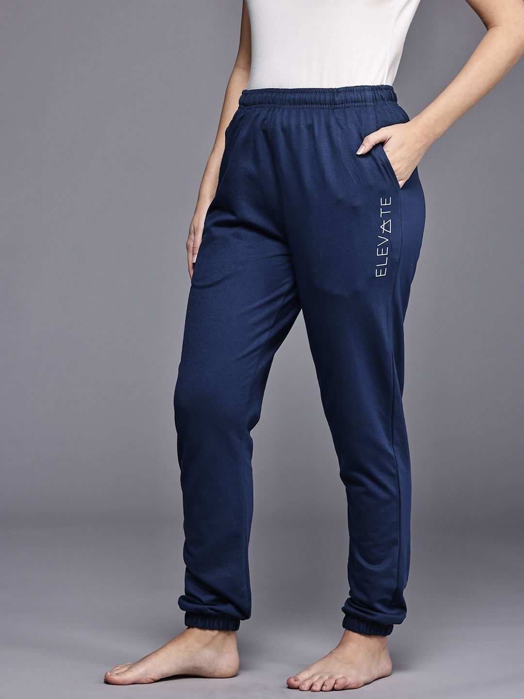 HRX oleh Hrithik Roshan Wanita Nowness Supernature Yoga Joggers