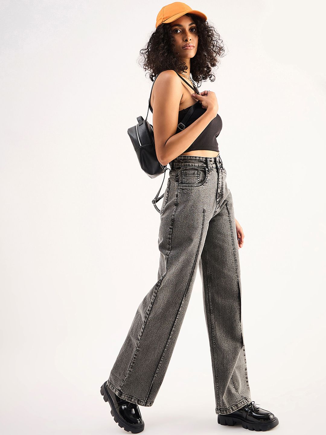 SASSAFRAS BASICS Women Straight Fit High-Rise Heavy Fade Acid Wash Stretchable Jeans