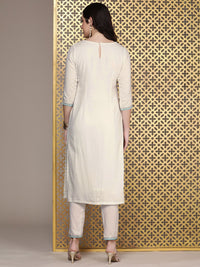 House of Pataudi Women Jashn Paisley Yoke Design Thread Work Kurta With Trousers