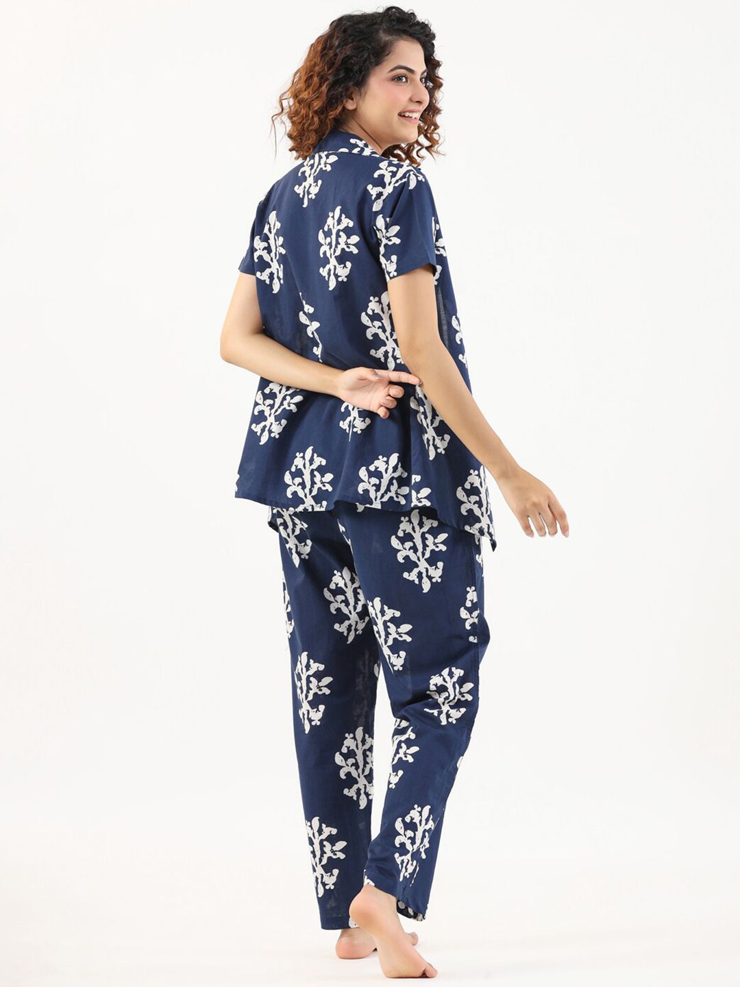 SANSKRUTIHOMES Floral Printed Pure Cotton Night suit