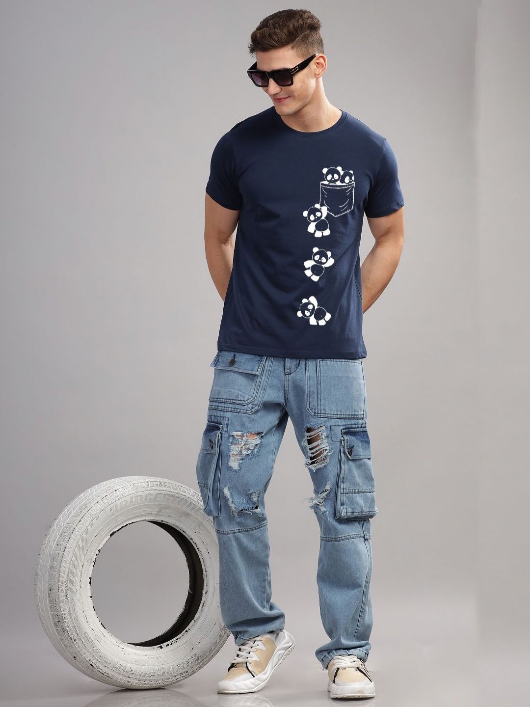 ADRO Men Printed Pockets T-shirt