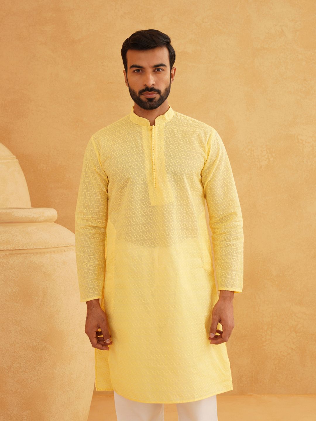SOJANYA Geometric Embroidered Pure Cotton Straight Kurta