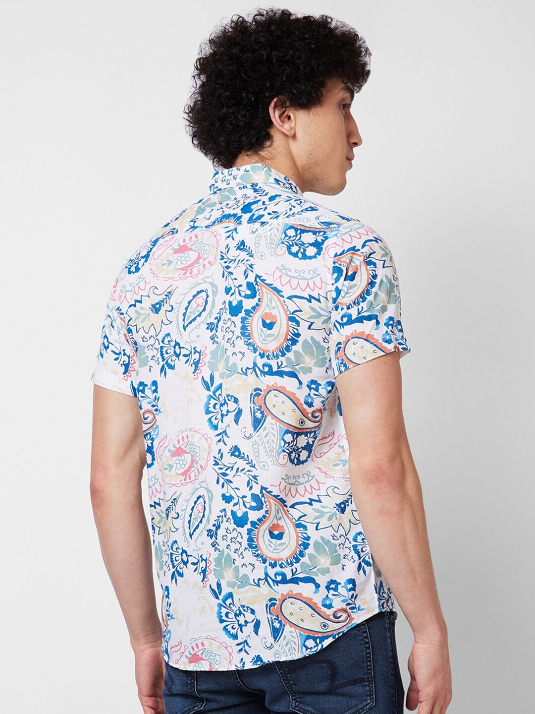 SPYKAR Spread Collar Short Sleeves Floral Printed Cotton Casual Shirt