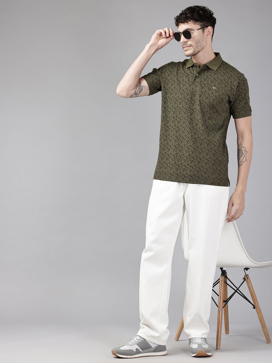 Park Avenue Conversational Printed Polo Collar T-shirt