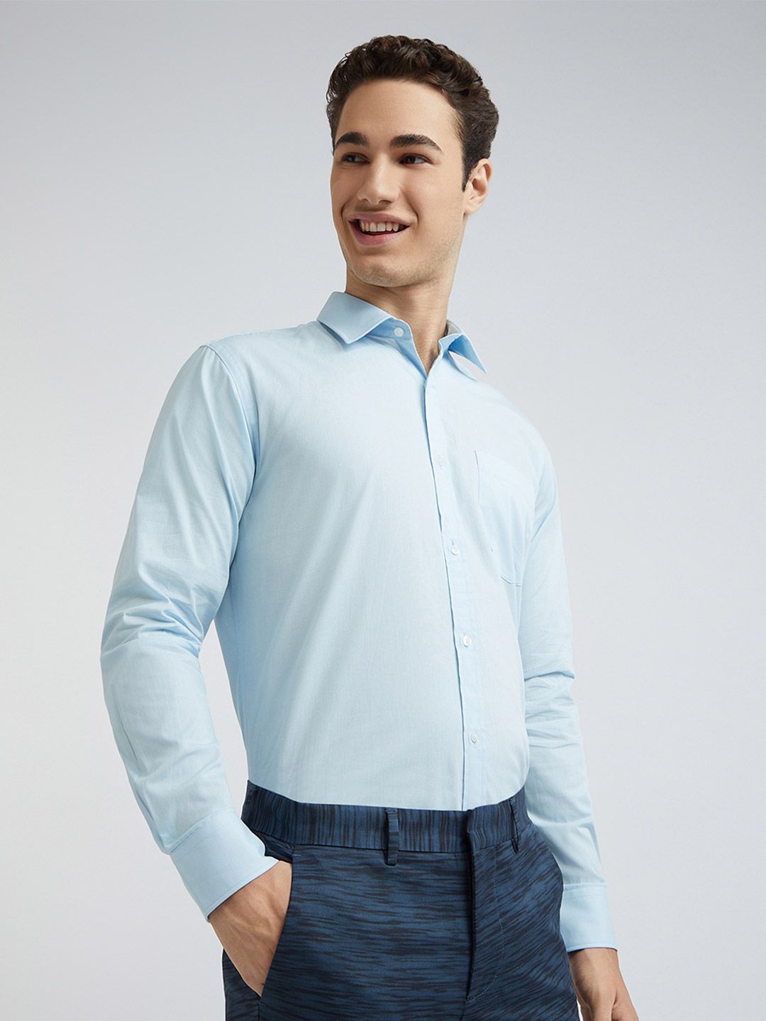 Park Avenue Pure Cotton Slim Fit Baju Formal Legap