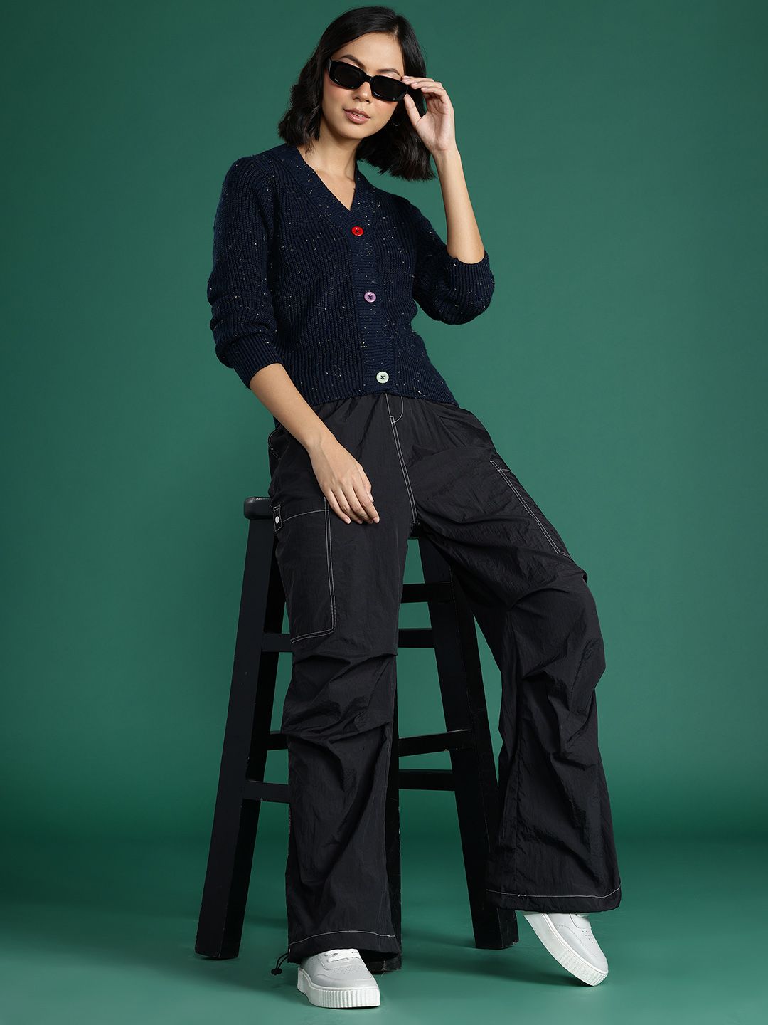 DressBerry V-Neck Ribbed Cardigan