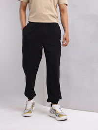 HRX by Hrithik Roshan Men Front Seam Mid-Rise Regular Fit Lifestyle Joggers