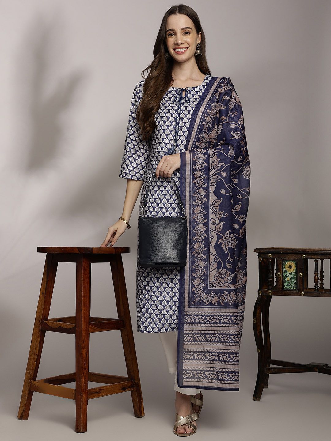 Anouk Women Floral Printed Kurta with Trousers & Dupatta
