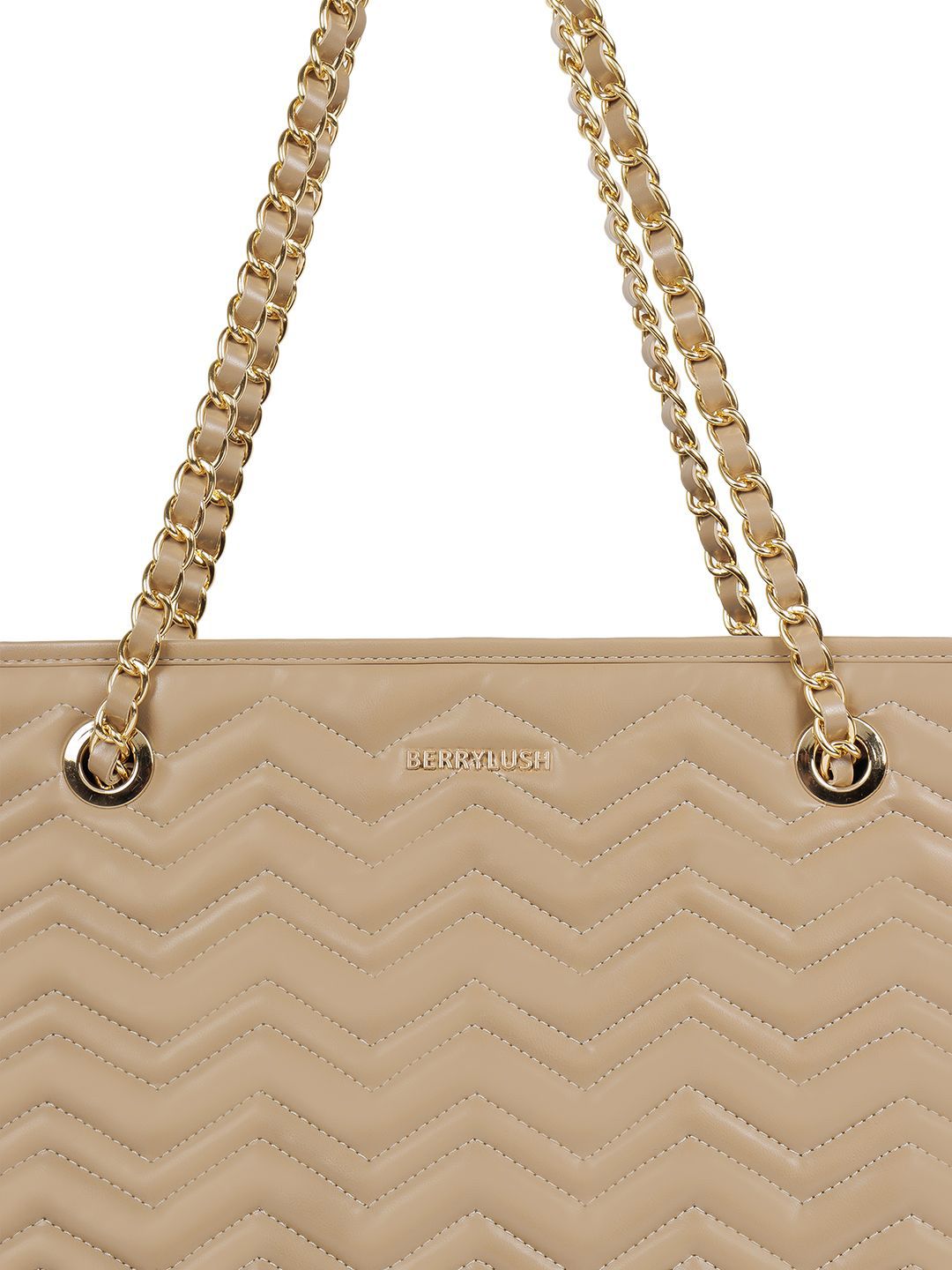 Berrylush Structured Handheld Bag with Quilted