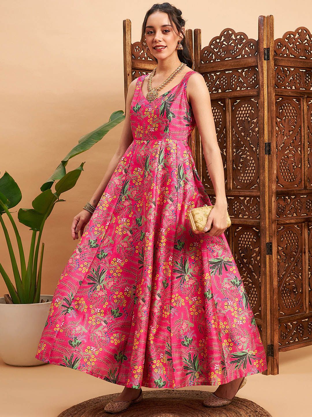 Shae by SASSAFRAS Pink & Green Floral Printed Pleated Anarkali Kurta