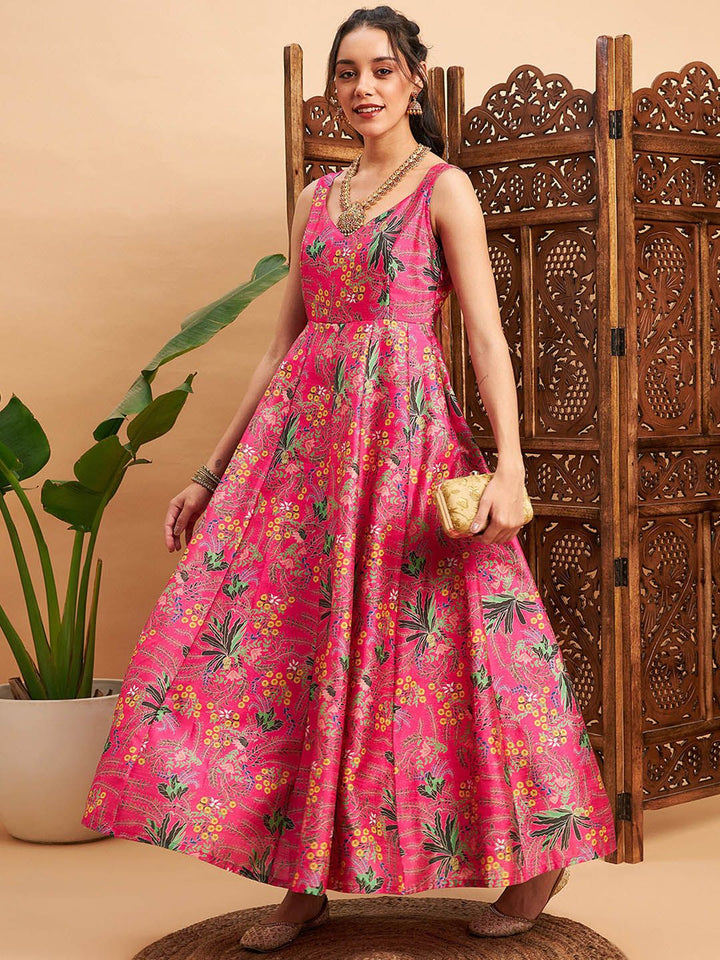 Shae by SASSAFRAS Pink & Green Floral Printed Pleated Anarkali Kurta