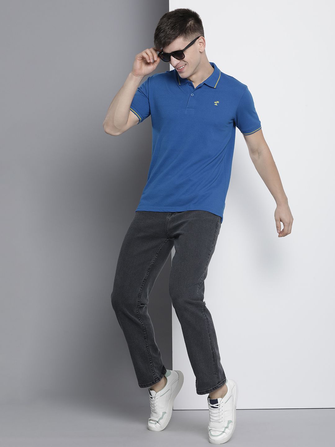The Indian Garage Co Men Solid Polo Collar T-shirt