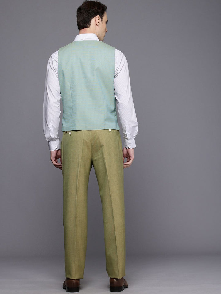 Raymond Contemporary Fit Single Breasted 3-Piece Party Wear Suit