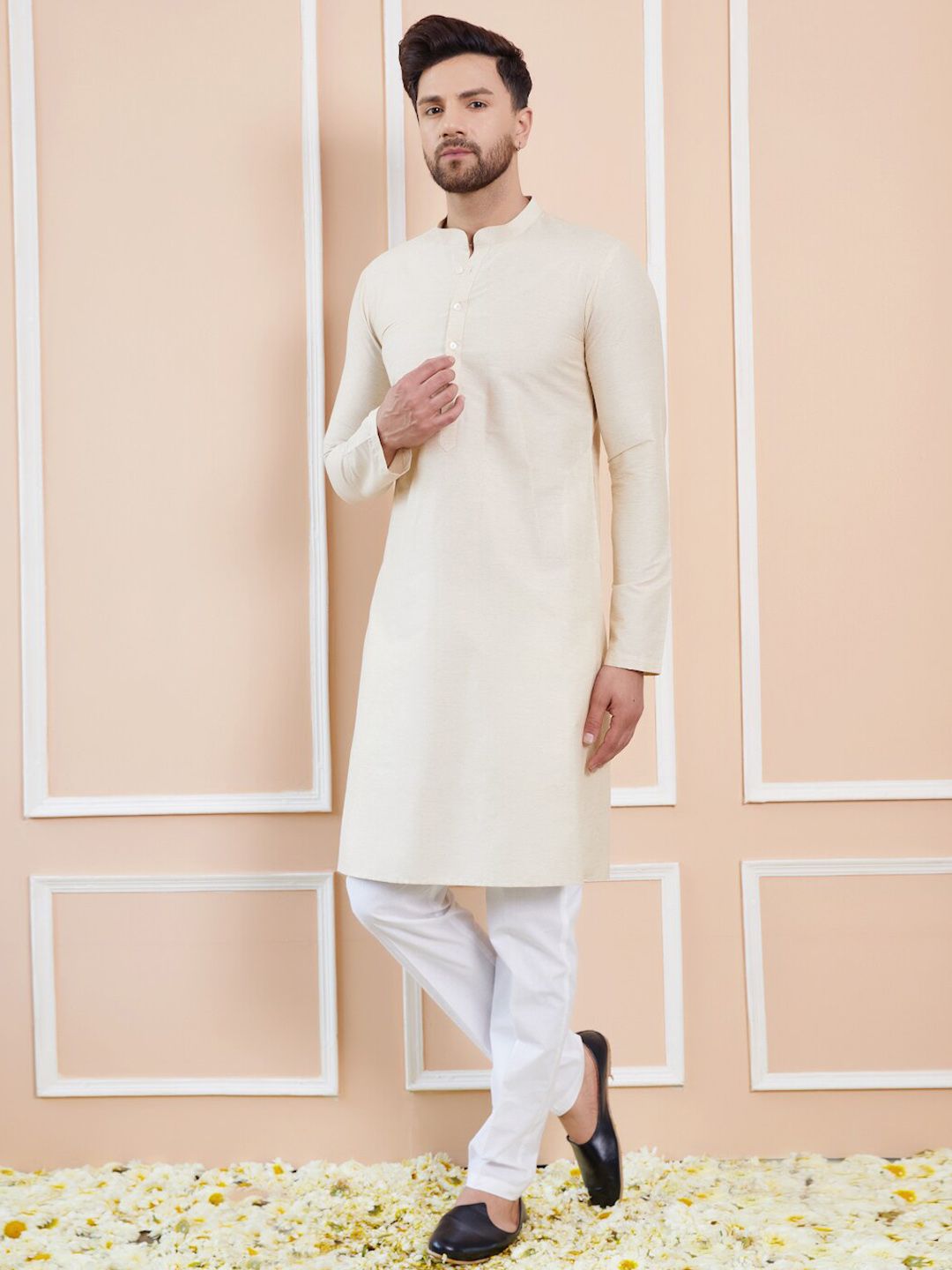 See Designs Mandarin Collar Long Sleeves Cotton Thread Work Kurta