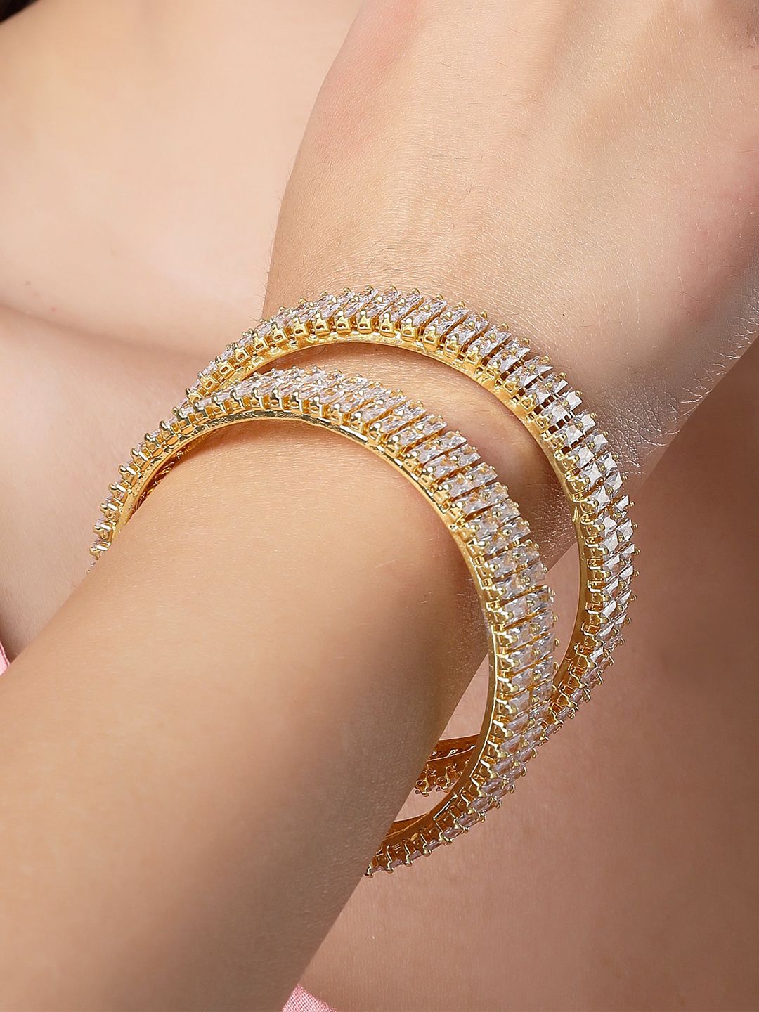 KARATCART Set Of 2 Gold Plated & AD Studded Bangle