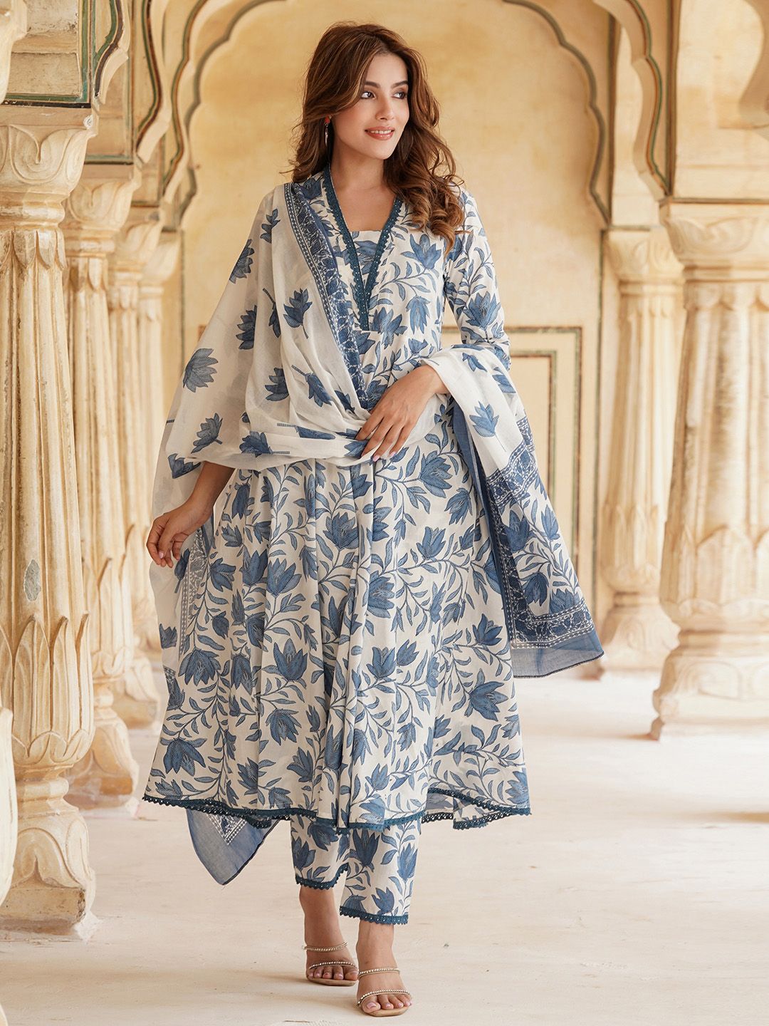 KALINI Floral Printed Regular Pure Cotton Kurta & Trousers With Dupatta