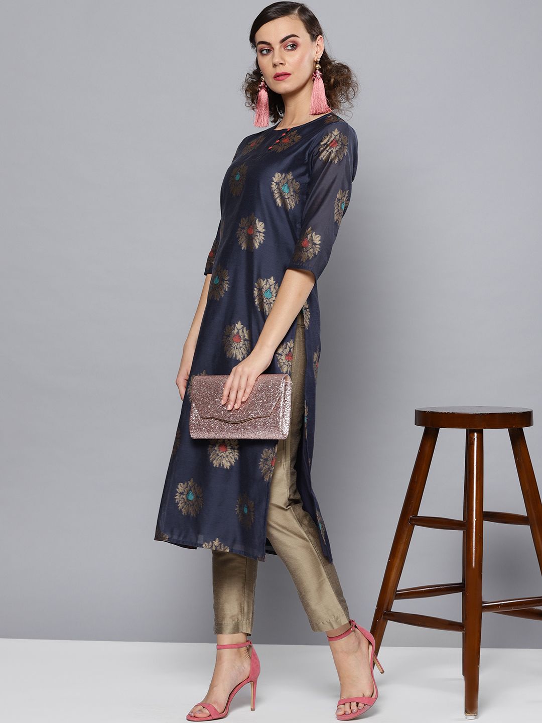 STREET 9 Women Navy Blue & Beige Self Design Kurta with Trousers