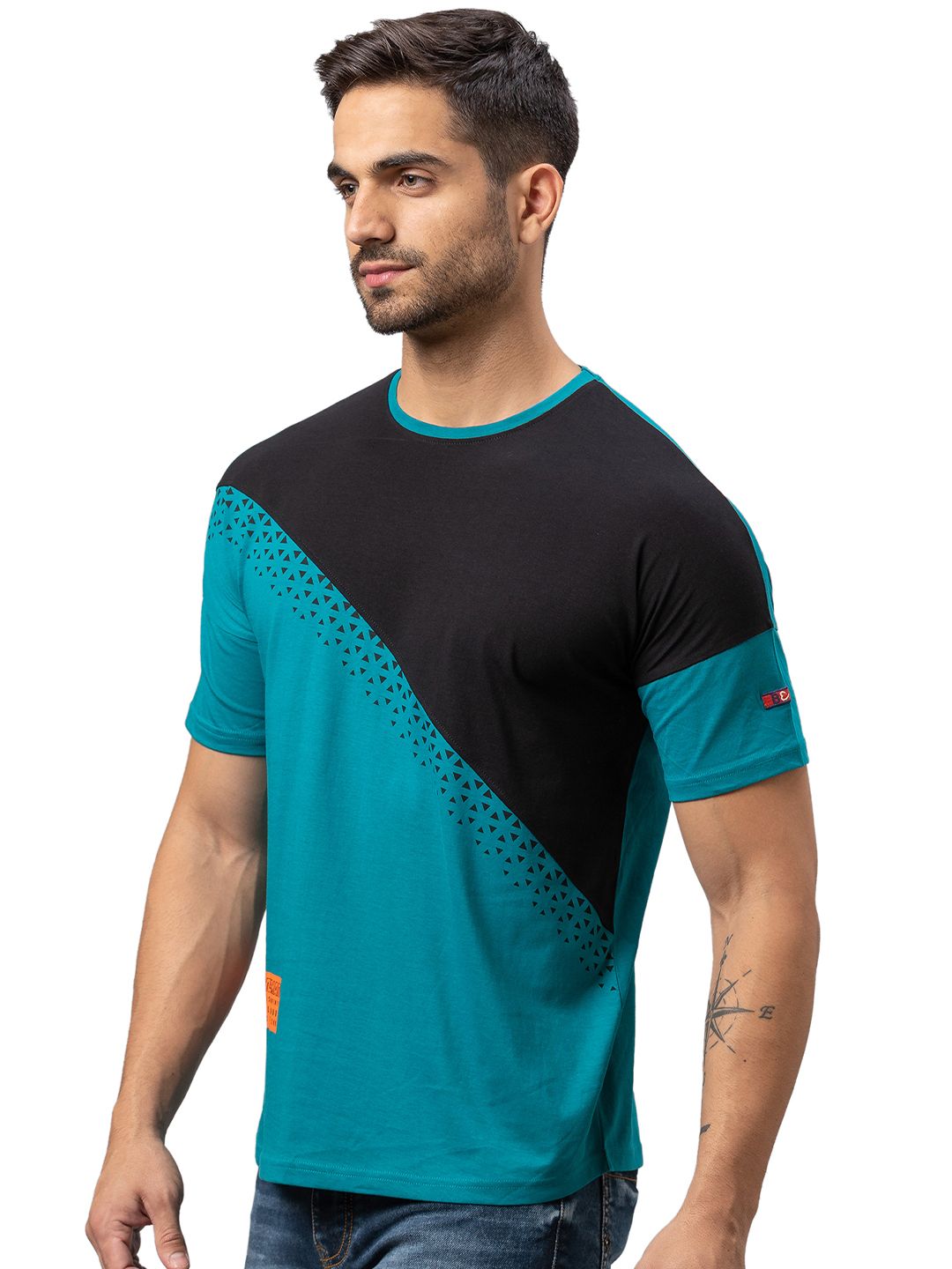 Being Human Men Red Colourblocked Cotton T-shirt