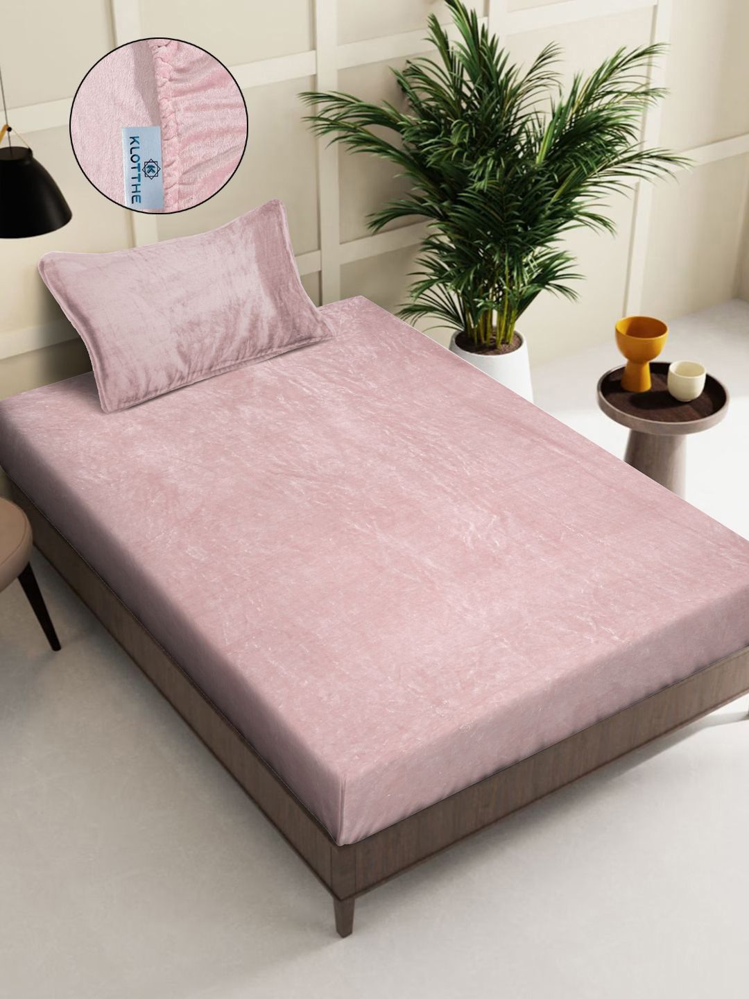 KLOTTHE Light Pink Solid Dilengkapi Cadar Bujang Bulu 300 TC dengan 1 Sarung Bantal