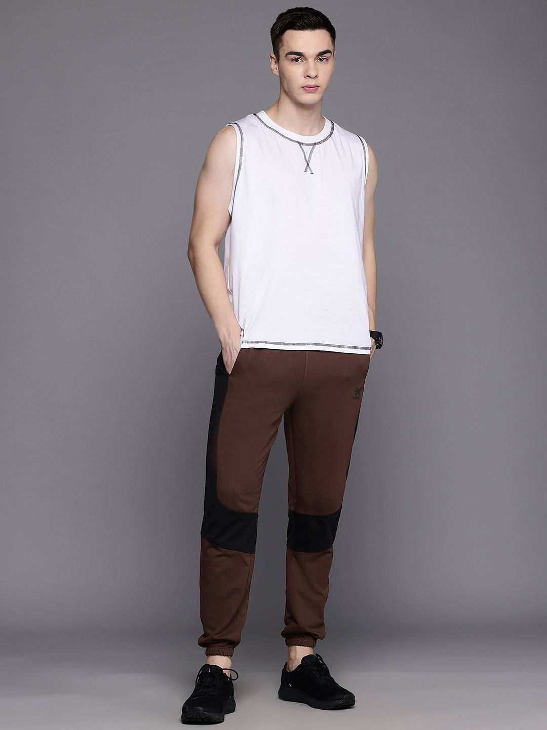 HRX by Hrithik Roshan Men Colourblocked Lifestyle Joggers