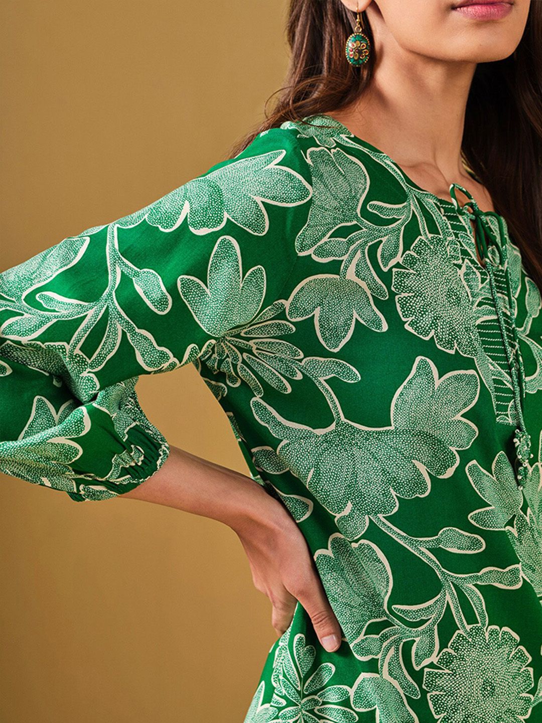 Global Desi Tie-Up Neck Floral Printed Kurti
