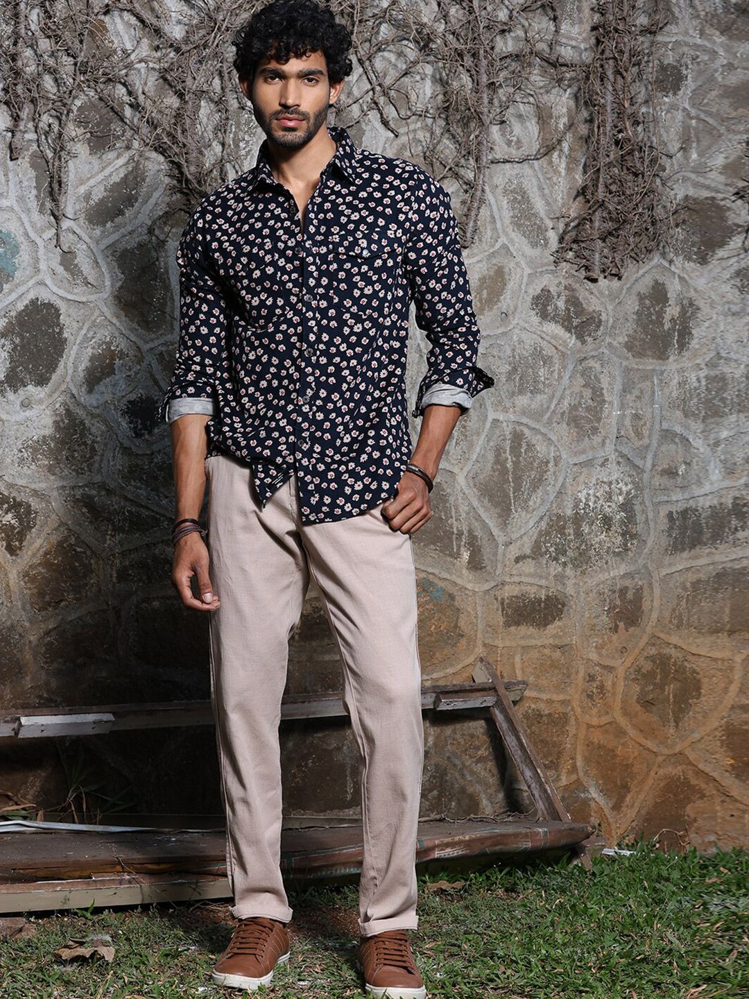 Thomas Scott Premium Slim Fit Floral Printed Spread Collar Cotton Corduroy Casual Shirt