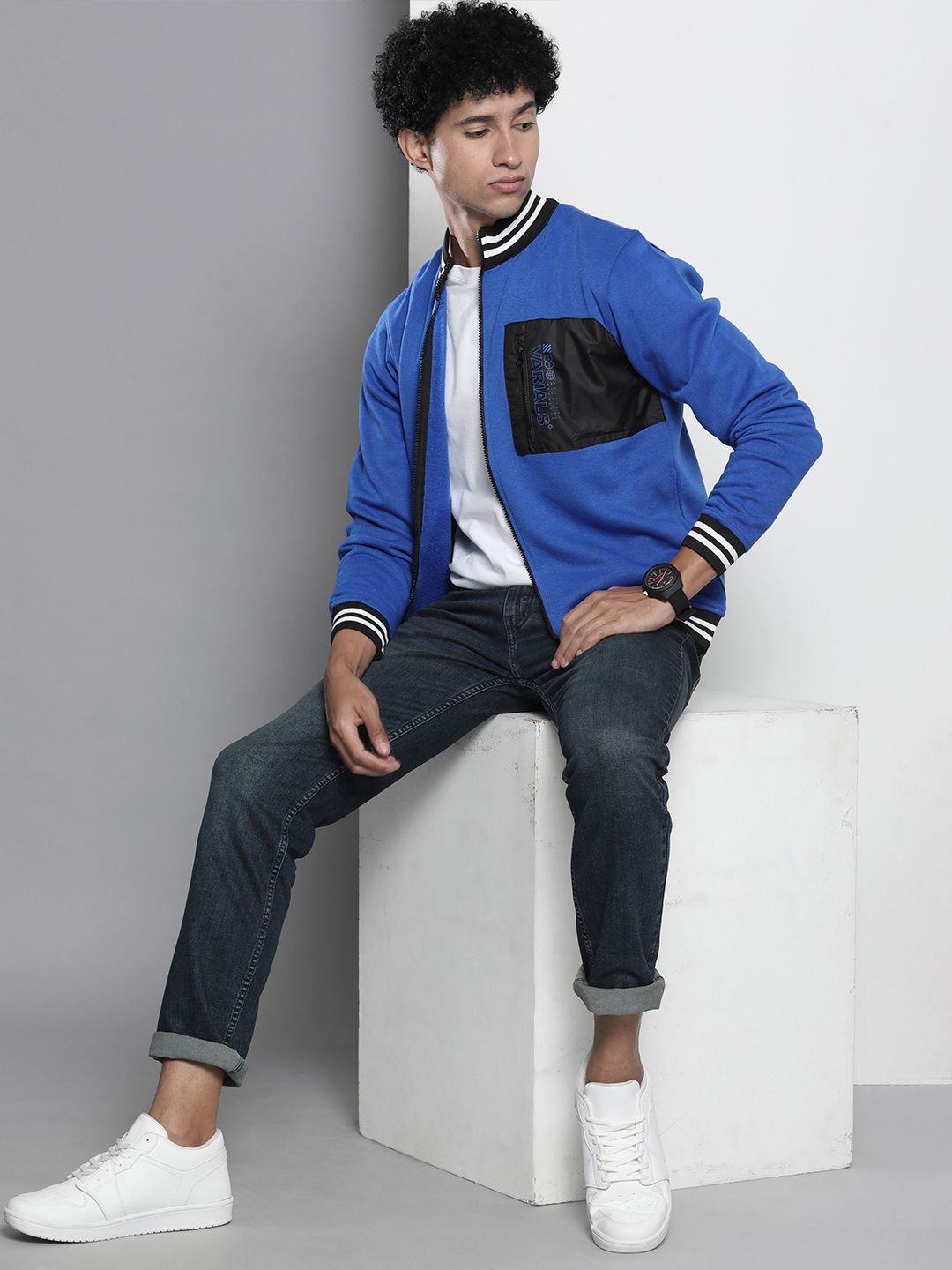 The Indian Garage Co Men Blue Solid Sweatshirt