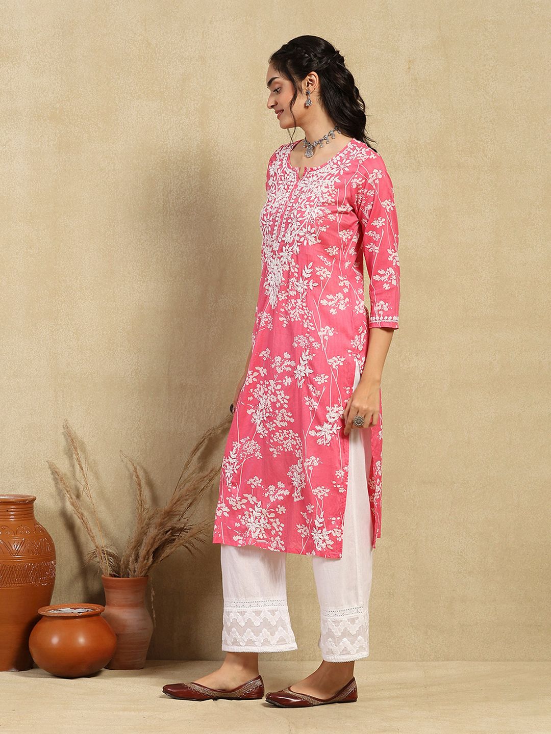 House of Chikankari Women Pink Mulmul Chikankari Embroidered Kurta