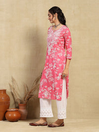 House of Chikankari Women Pink Mulmul Chikankari Embroidered Kurta