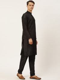 SOJANYA Men Black Kurta with Churidar & Jacket