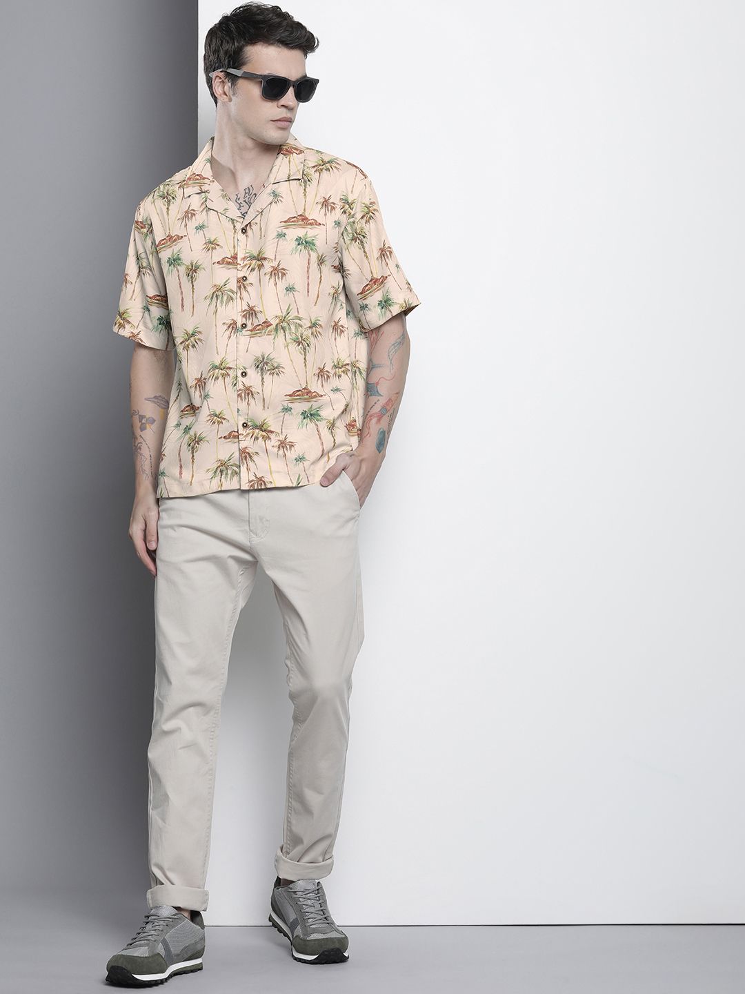 The Indian Garage Co Men Oversized Tropical Print Resortwear Shirt