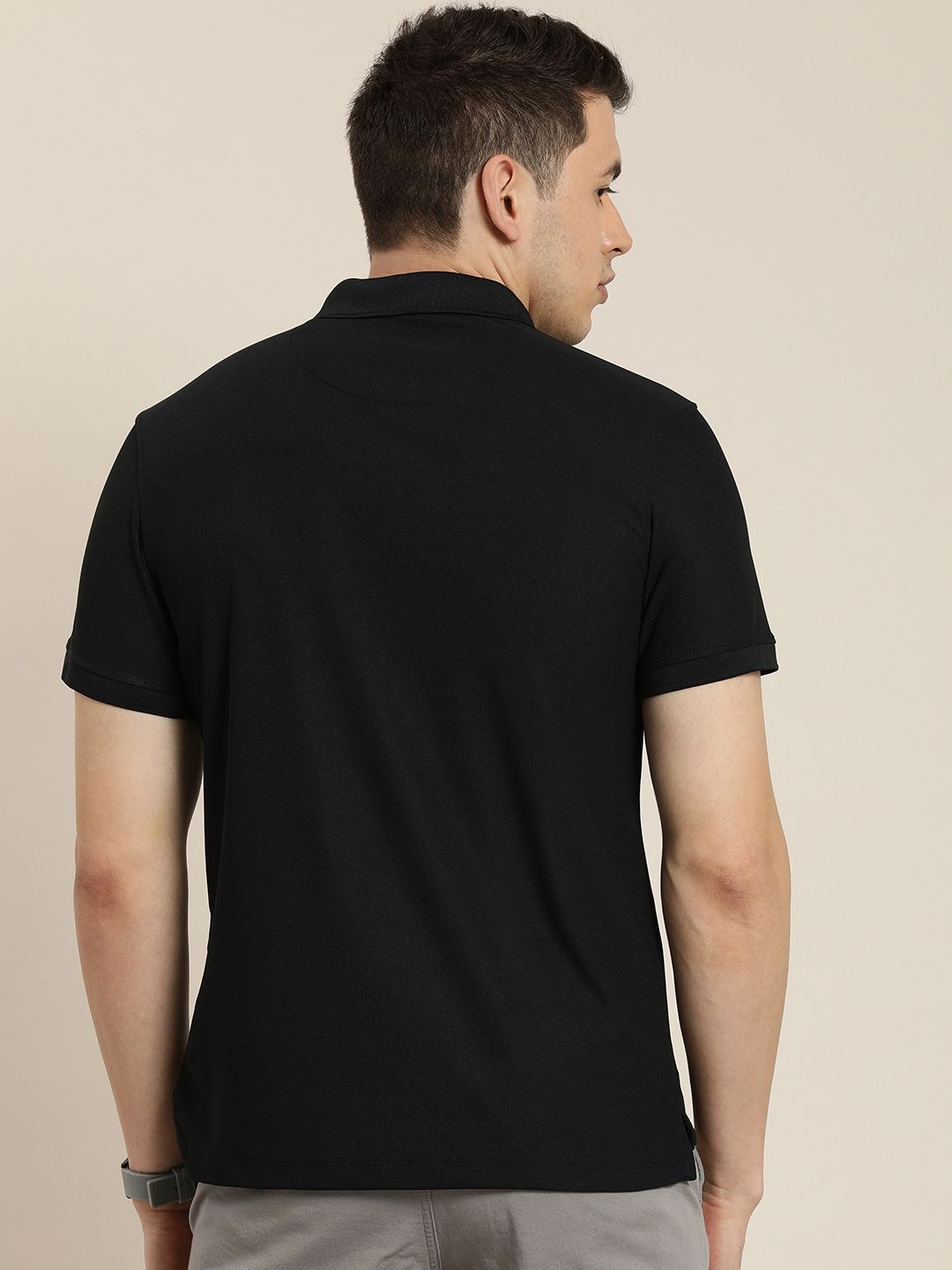 ether Men Black Solid Moisture-Wicking Antimicrobial Polo