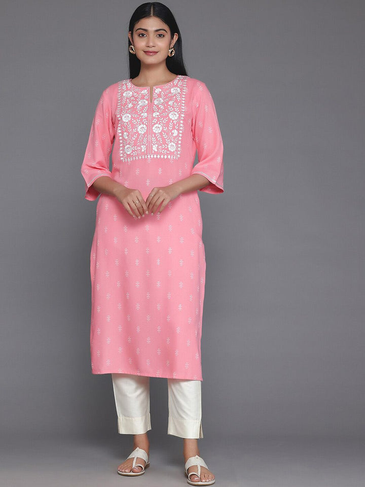 Libas Ethnic Motifs Embroidered Round Neck Three-Quarter Sleeves Kurta