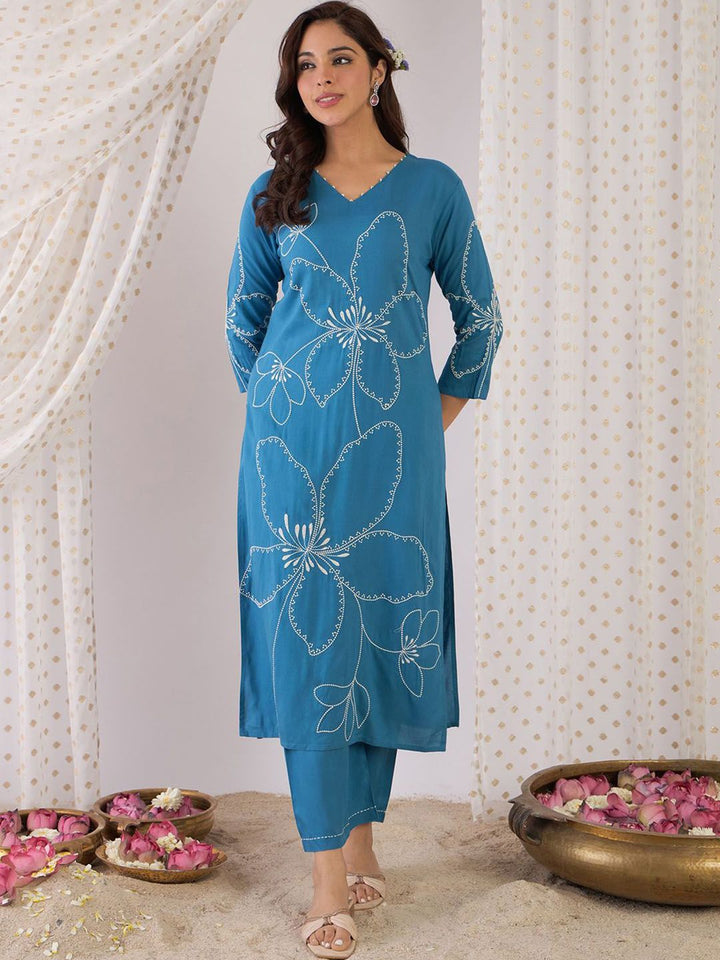 Indo Era Floral Embroidered V-Neck Thread Work Straight Kurta With Trousers