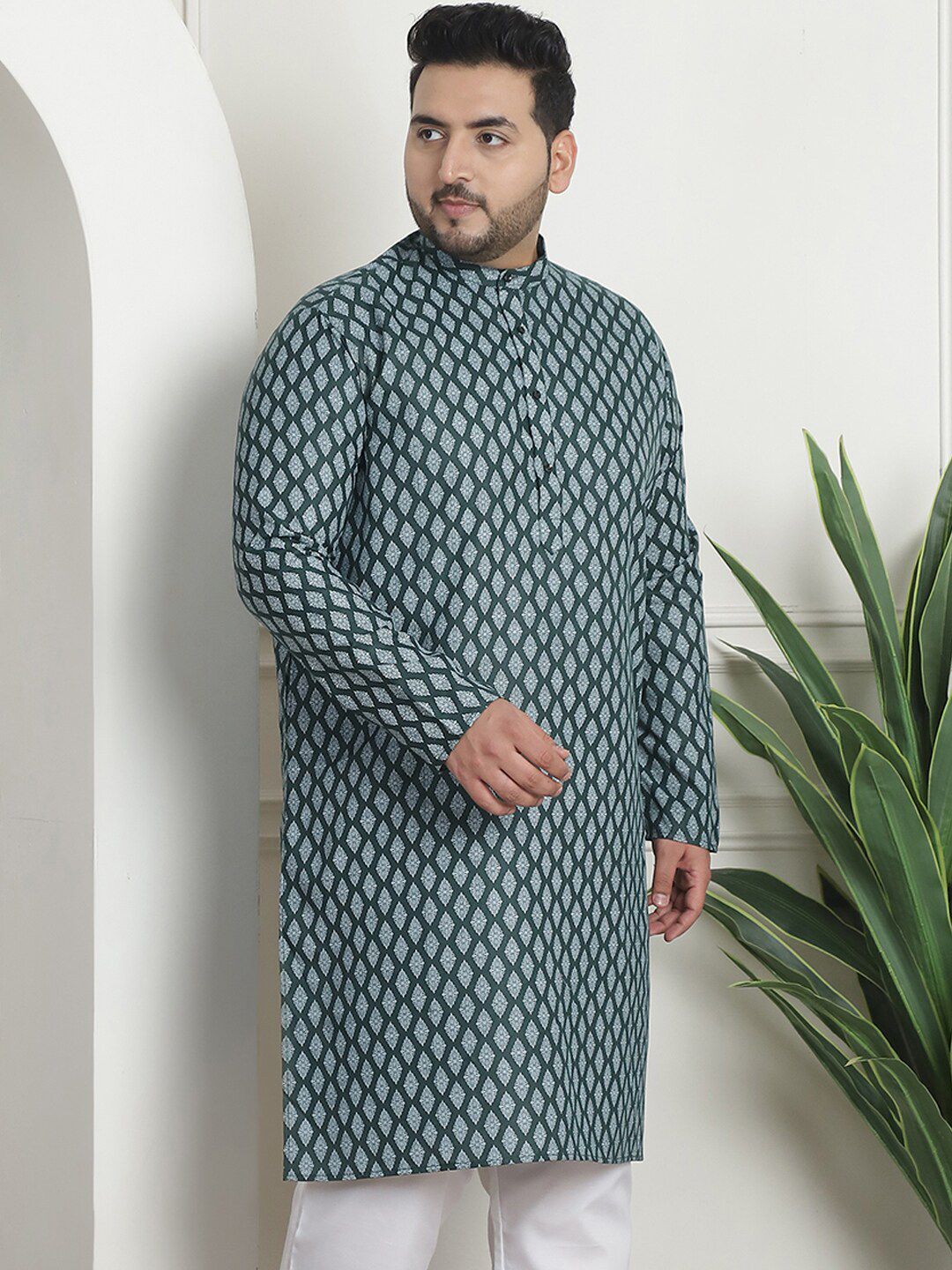 SOJANYA PLUS Ethnic Motifs Printed Band Collar Straight Kurta