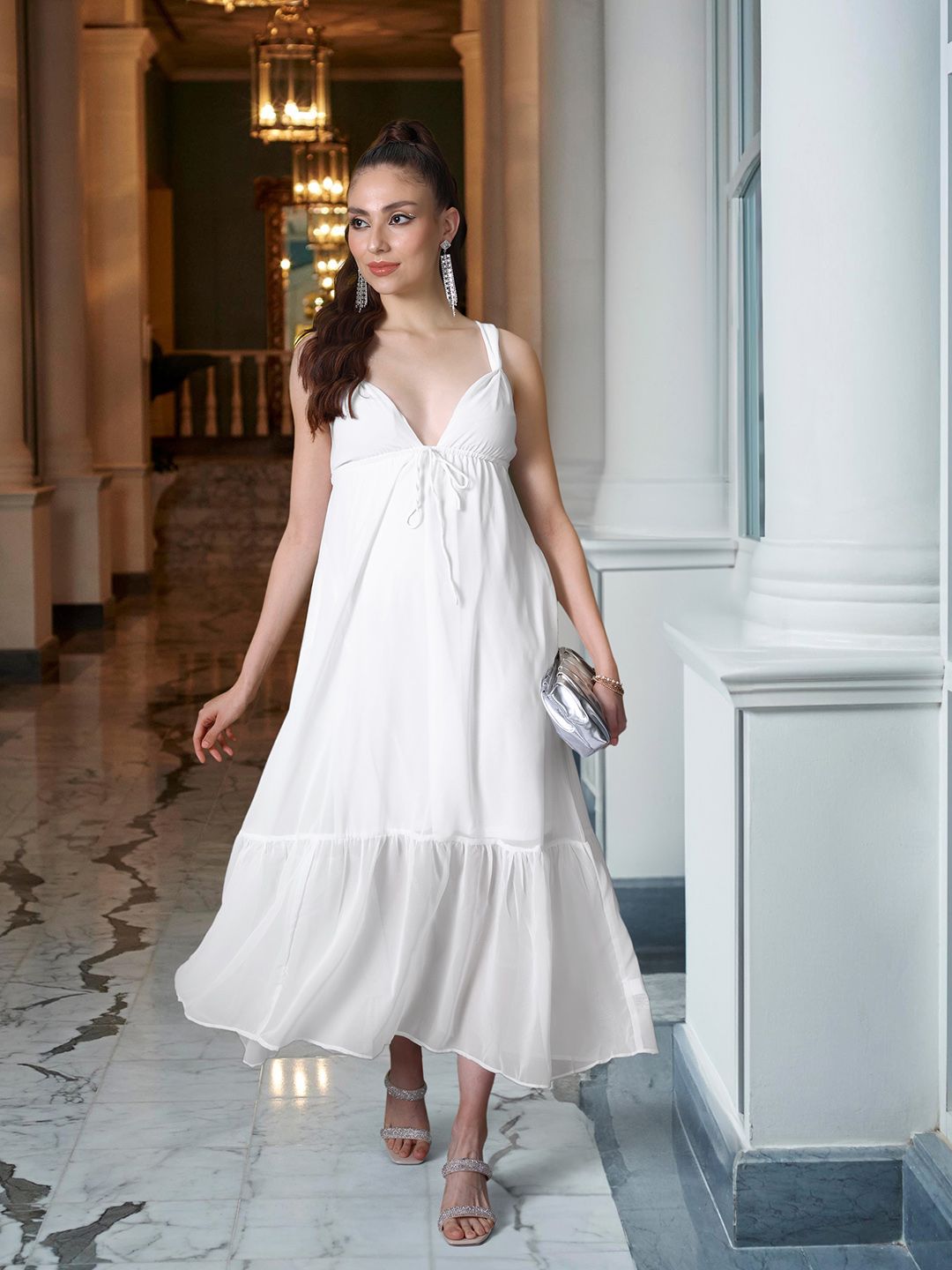 DressBerry Solid Sleeveless Maxi Dress With Gathers Detail