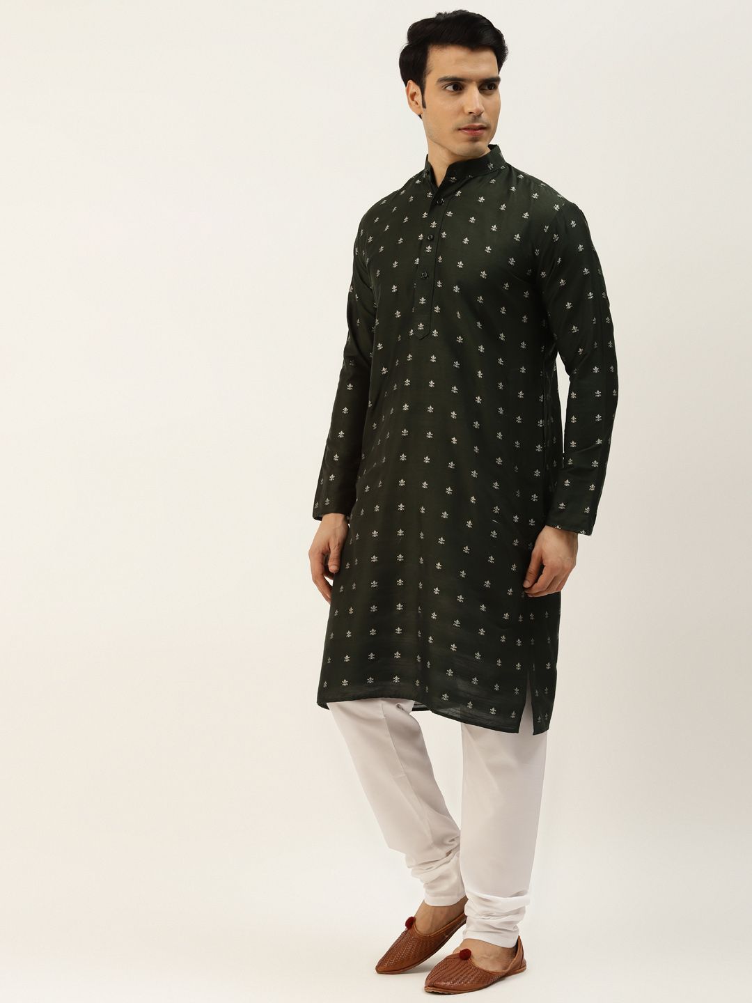 SOJANYA Men Navy Self Design Kurta with Churidar & Nehru Jacket