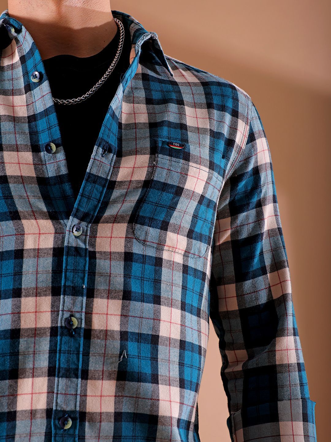 The Indian Garage Co Men Slim Fit Buffalo Checks Opaque Checked Casual Shirt