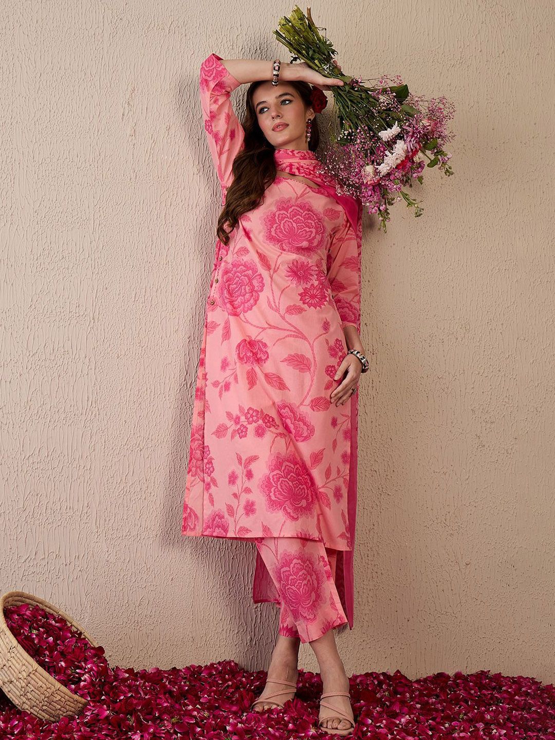 Indo Era Women Floral Printed Regular Pure Cotton Kurta with Trousers & With Dupatta