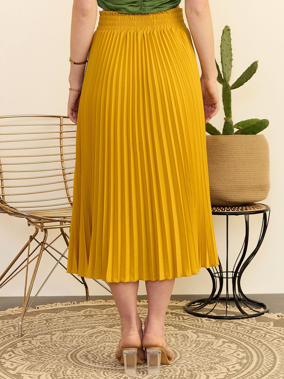Berrylush Yellow High-Rise Accordion Pleat Flared Midi Skirt