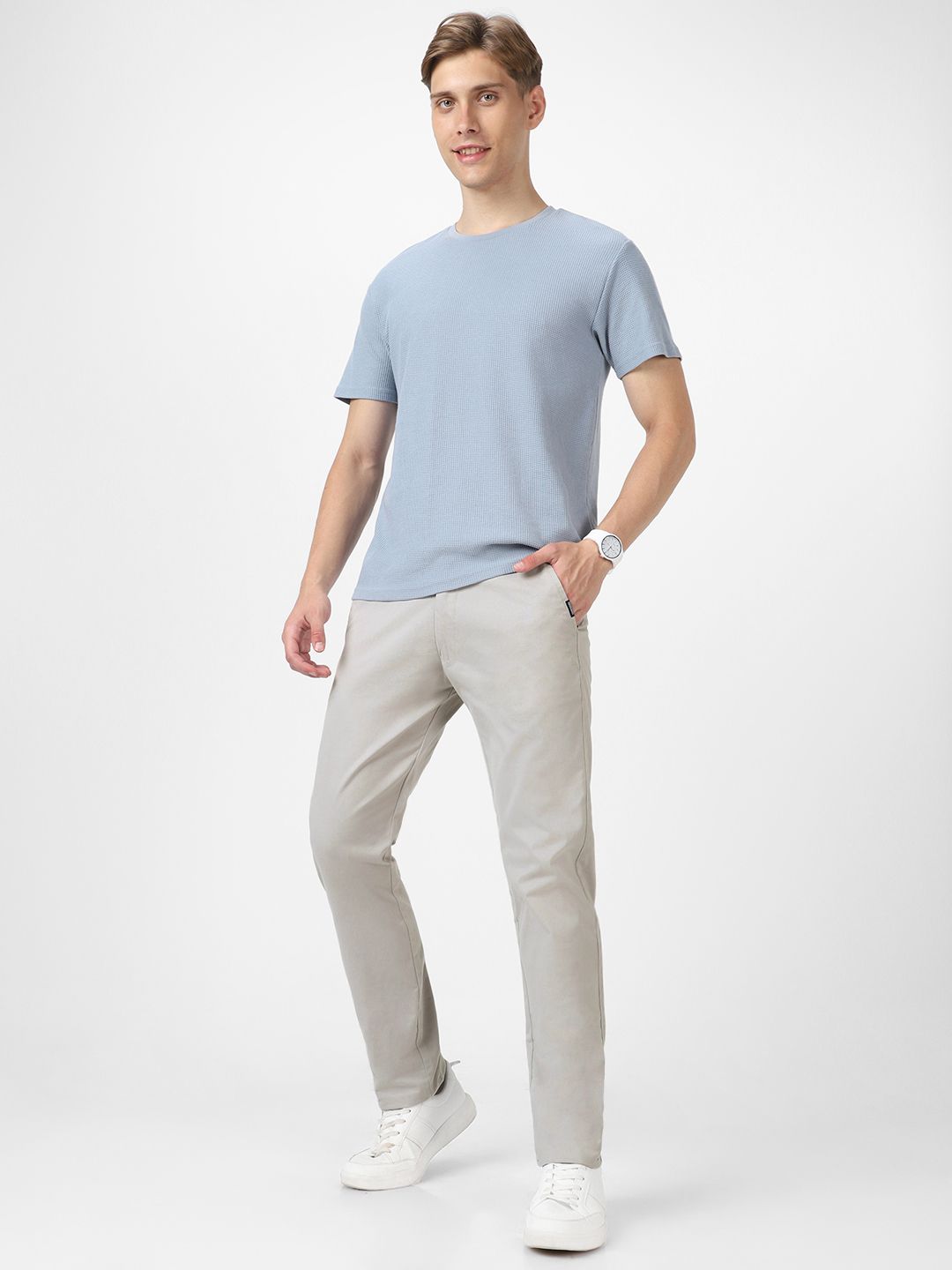 Urbano Fashion Men Grey Slim Fit Solid Chinos