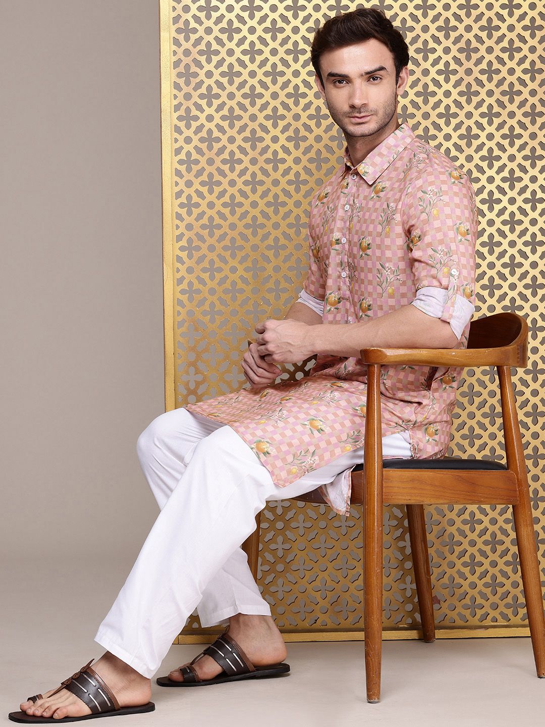 House of Pataudi Checked Jashn Kurta