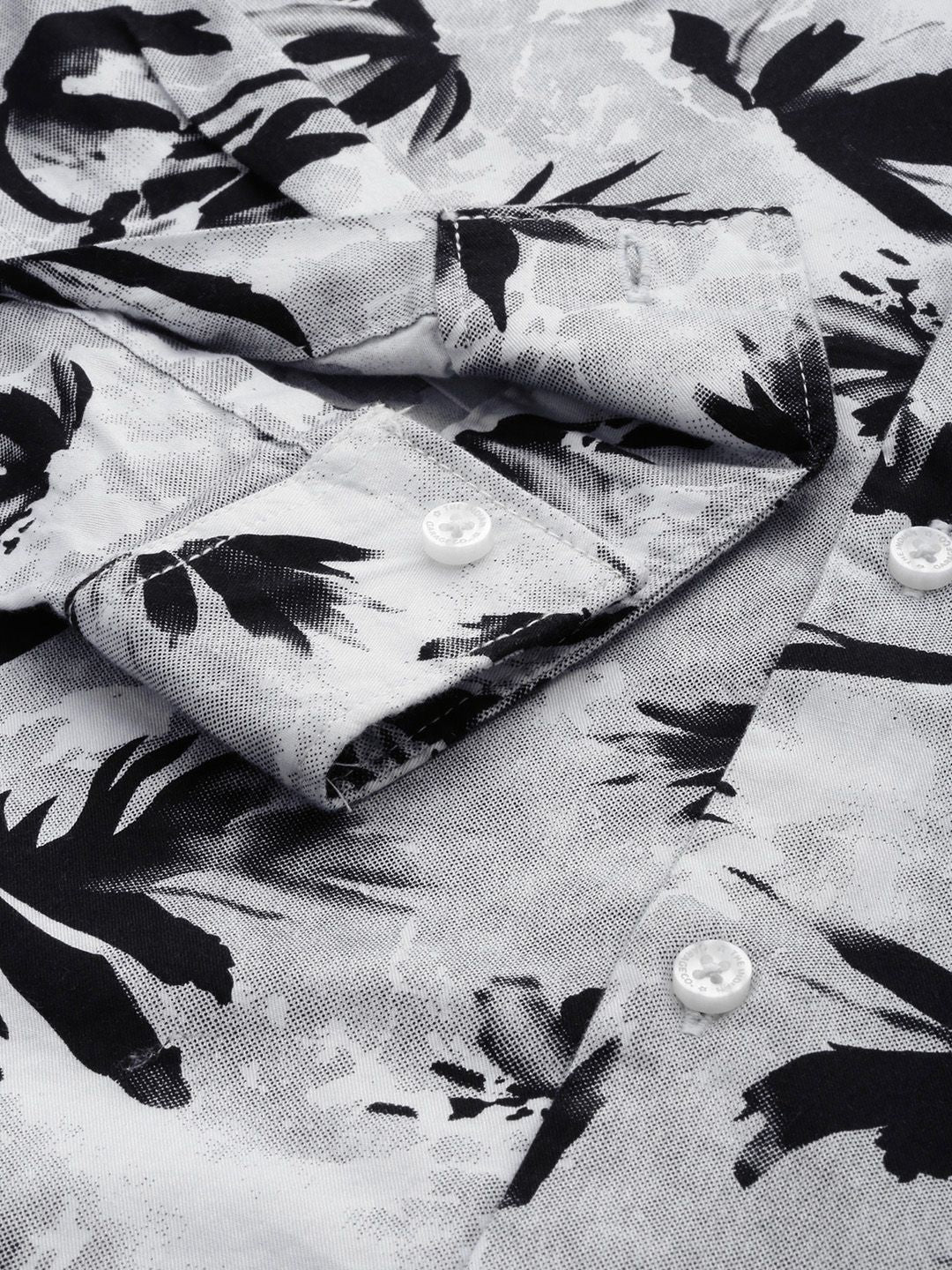 The Indian Garage Co Men Grey & Black Slim Fit Printed Casual Shirt