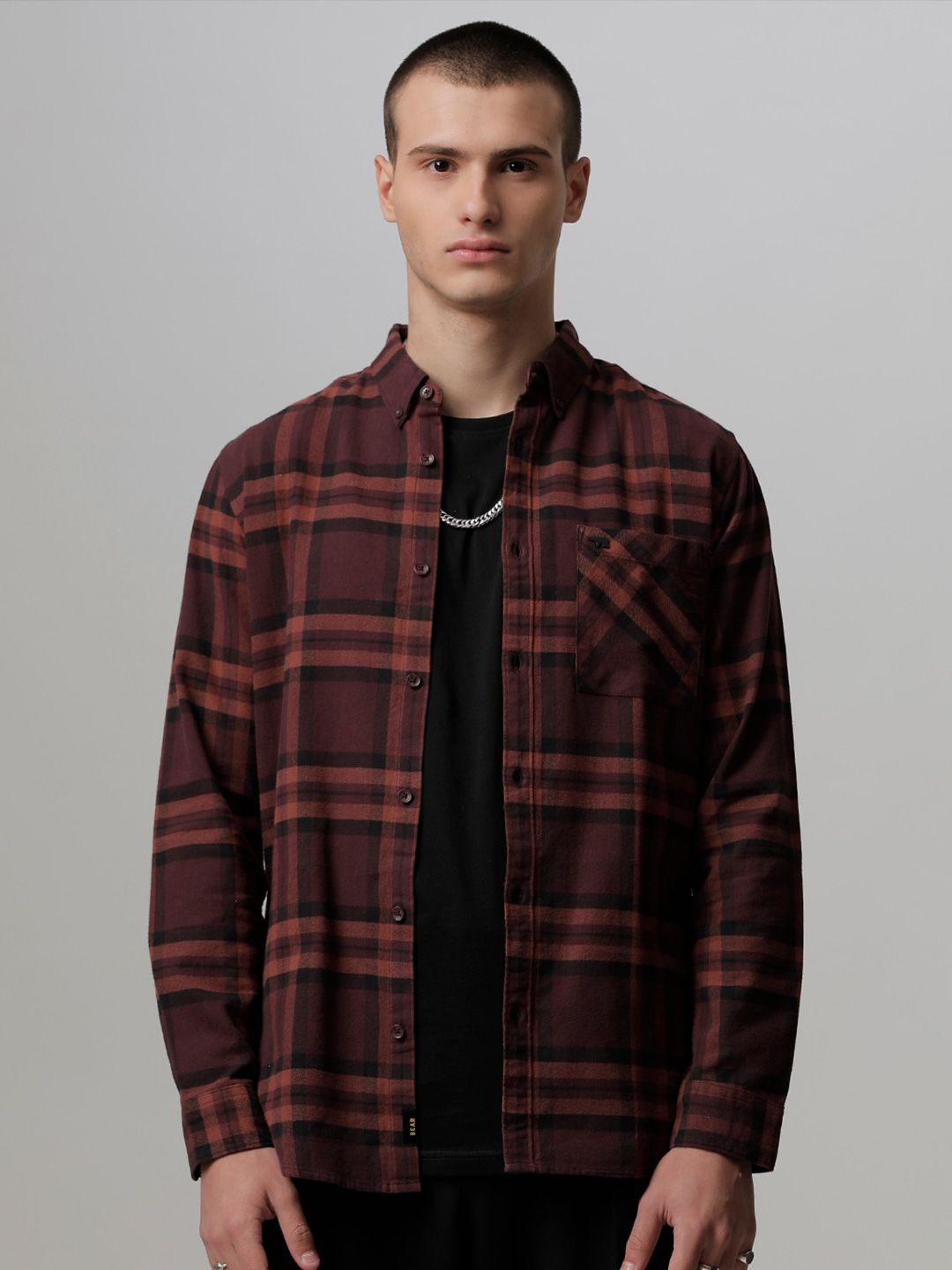 THE BEAR HOUSE Men Slim Fit Tartan Checked Pure Cotton Casual Shirt