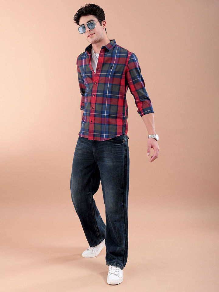 The Indian Garage Co Men Checked Casual Shirt
