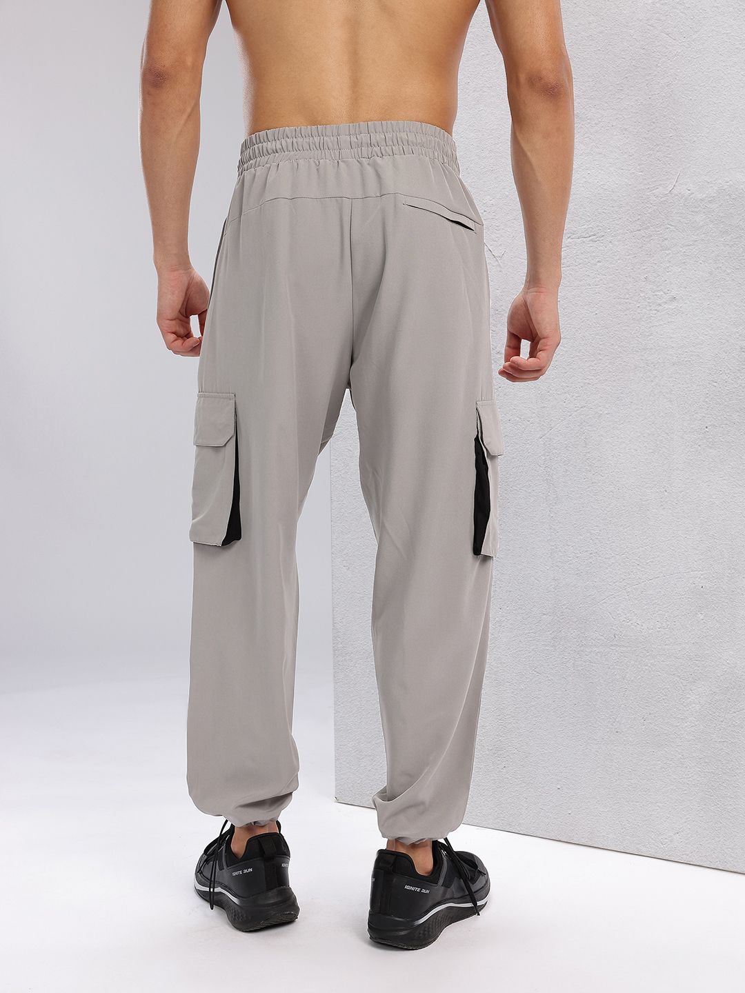 HRX by Hrithik Roshan Men Cargo-Style Training Parachute Track Pants