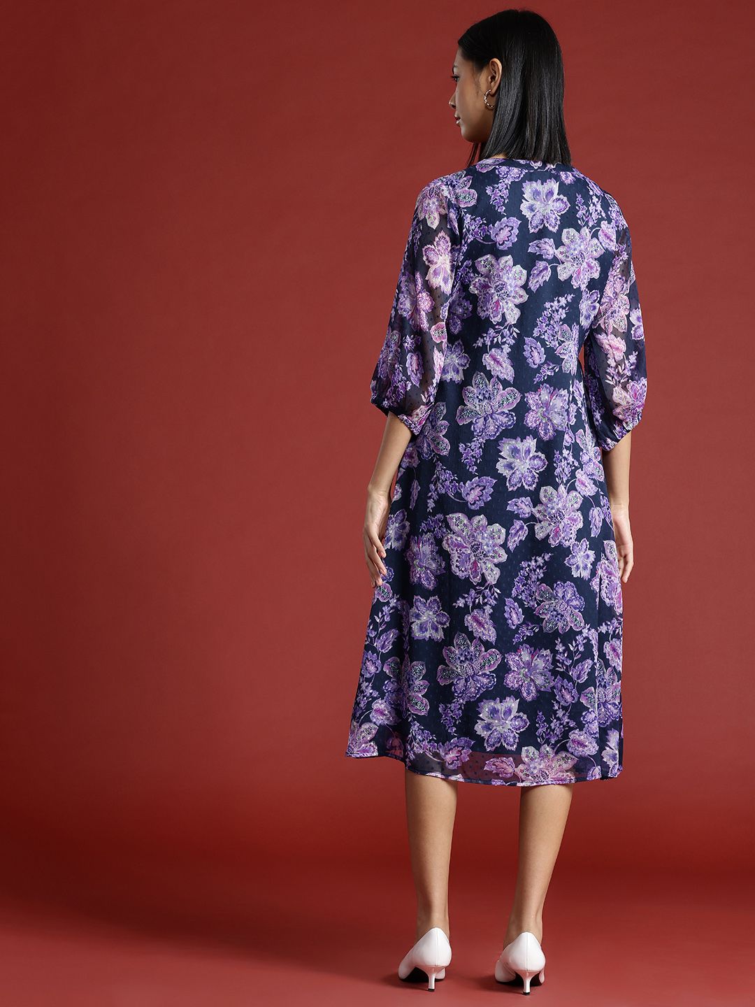 all about you Floral Print Puff Sleeve Dobby Empire Midi Dress