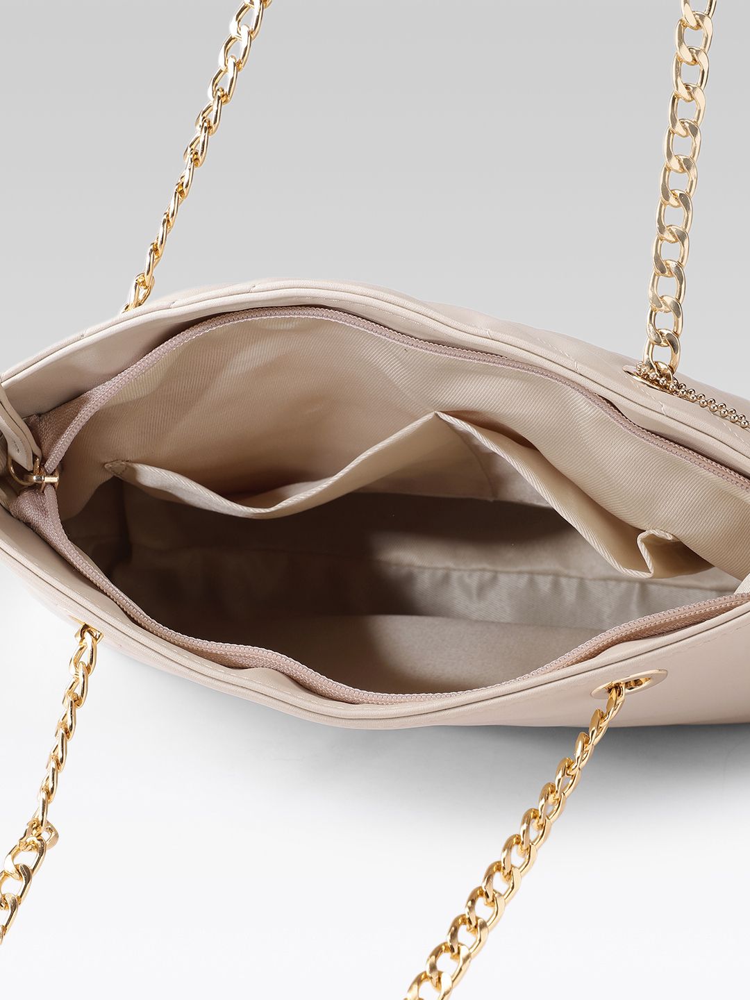 DressBerry Structured Quilted Shoulder Bag