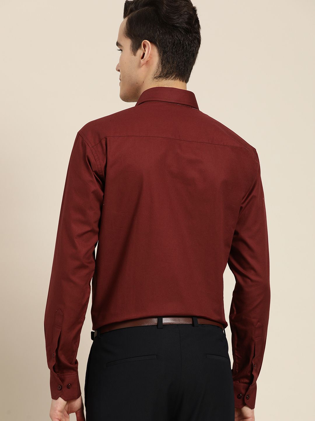 Hancock Men Burgundy Solid Slim Fit Pure Cotton Formal Shirt